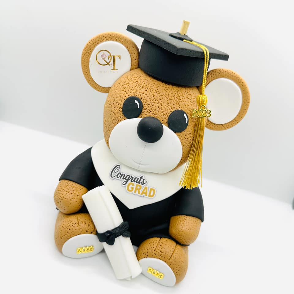 GRAD BEAR (DOUBLE STACKED APPLE)