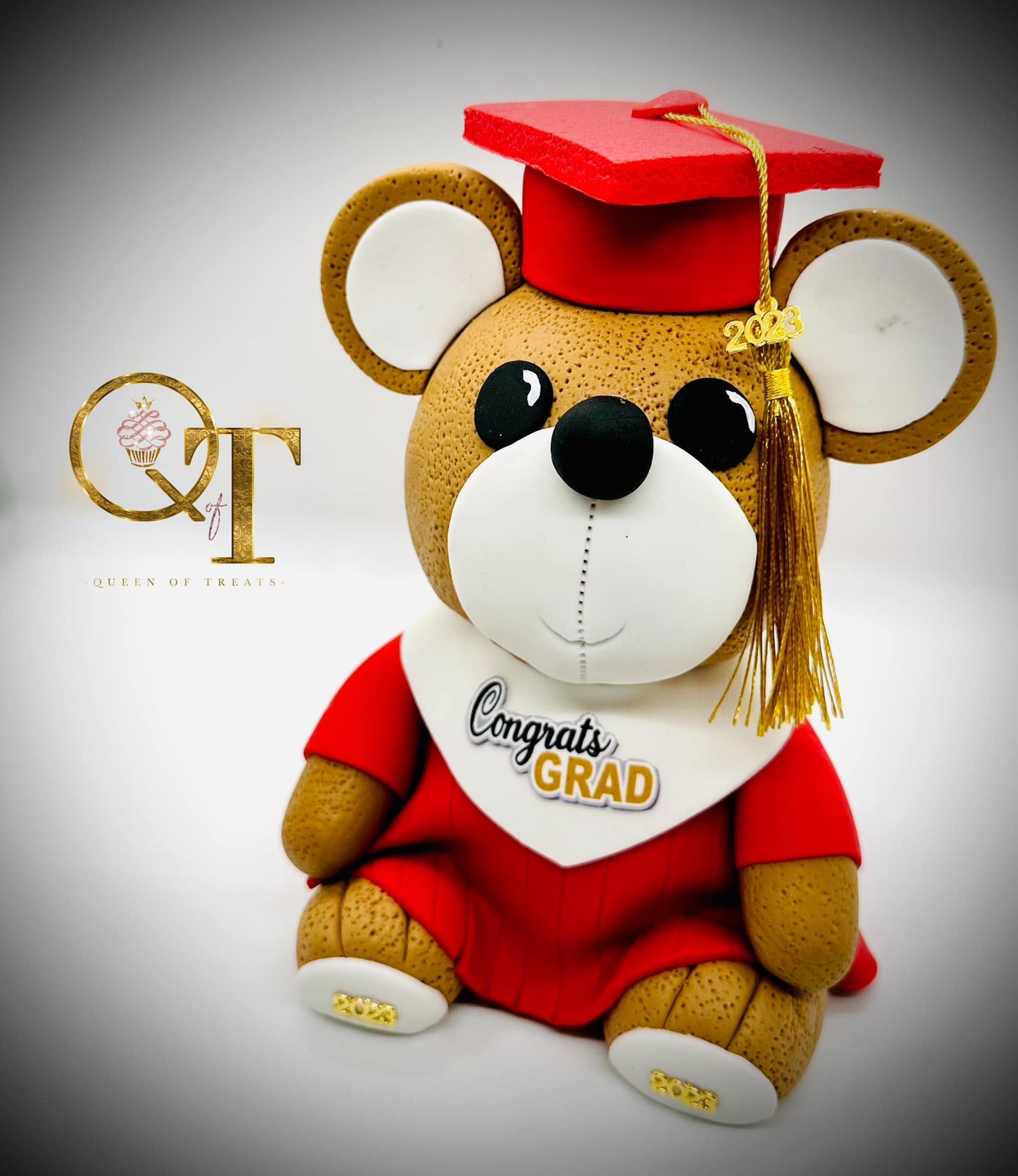 GRAD BEAR (DOUBLE STACKED APPLE)