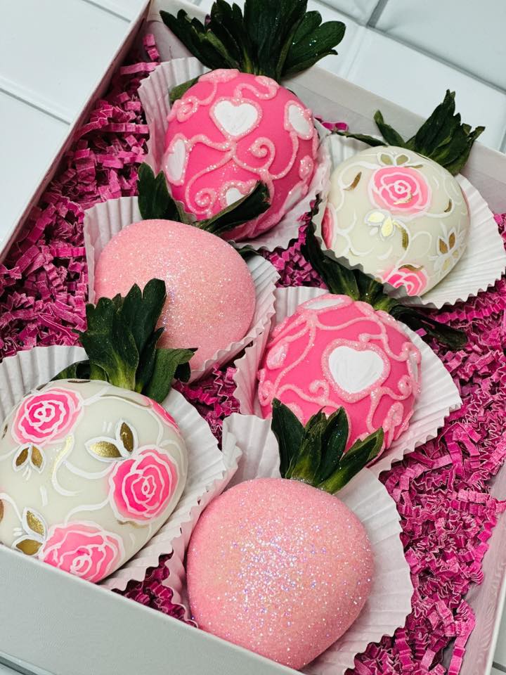 THE ULTIMATE STRAWBERRY TUTORIAL BUNDLE (11 CLASSES)
