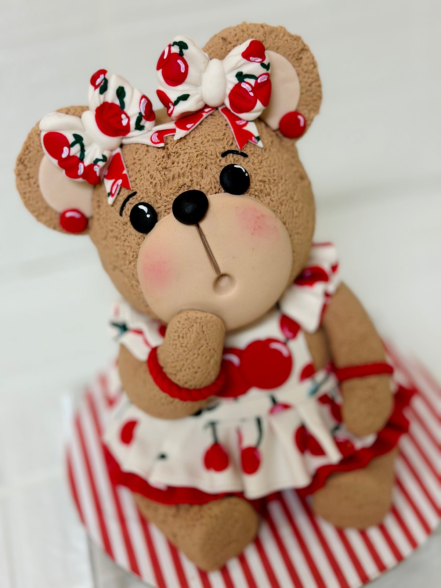 CHERRY GIRL BABY BEAR & OREO TUTORIAL
