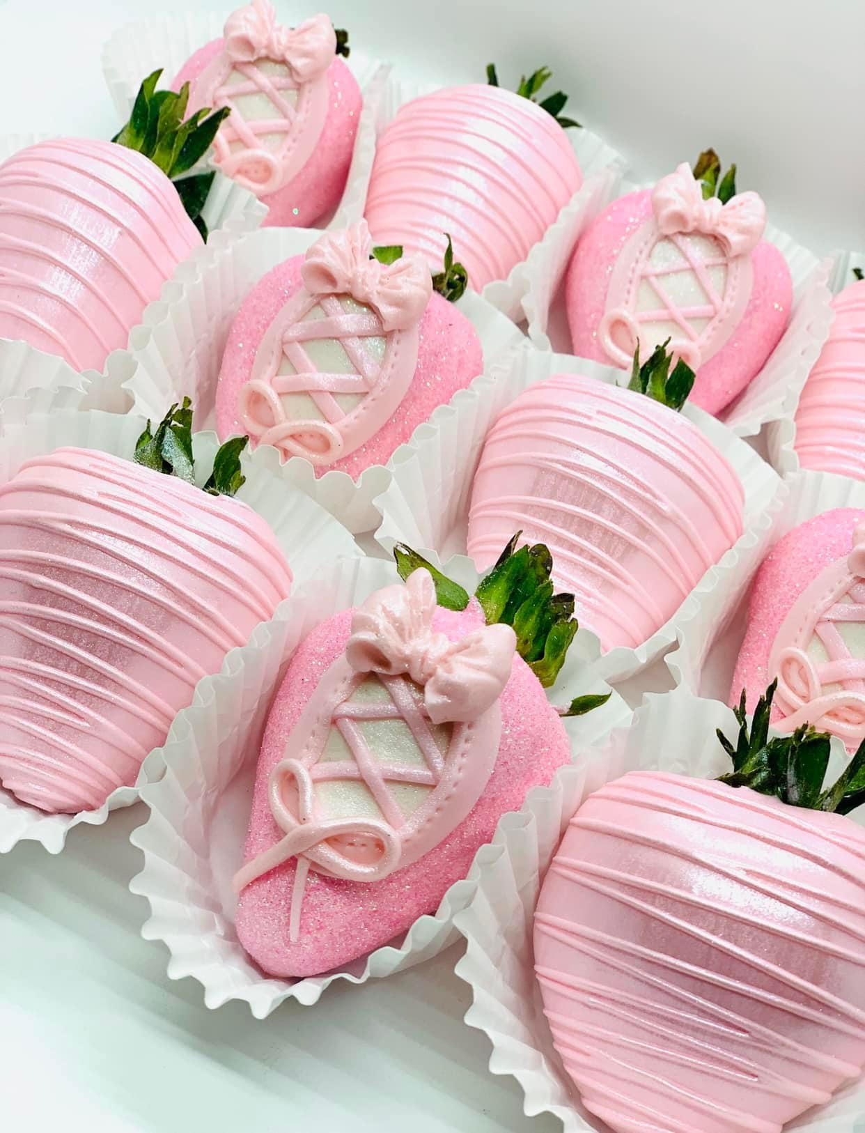 THE ULTIMATE STRAWBERRY TUTORIAL BUNDLE (11 CLASSES)