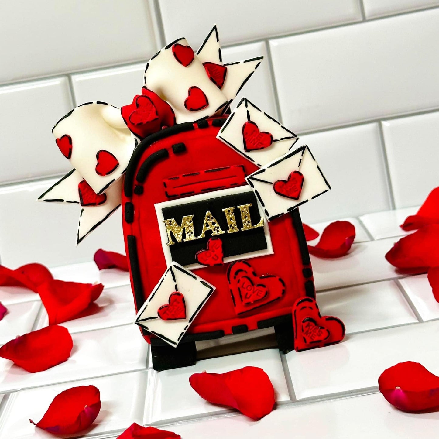 "LOVE" MAILBOX APPLE TUTORIAL